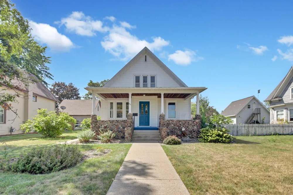 605 High Street Lake City, MN 55041