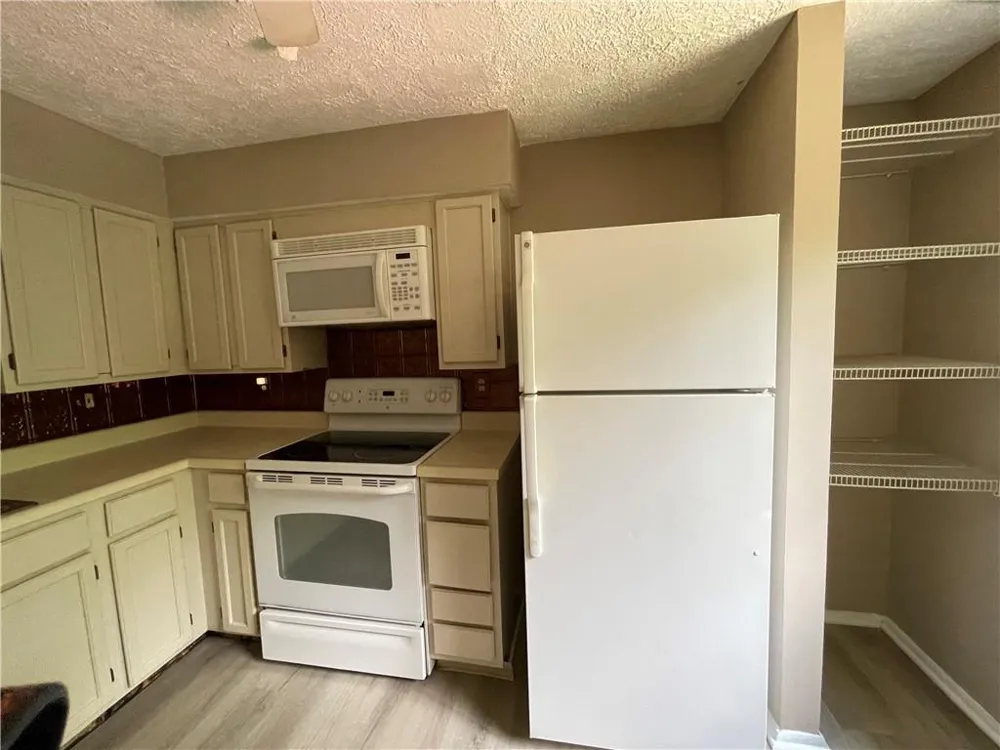 2105 Fairways Court NW Kennesaw, GA 30144