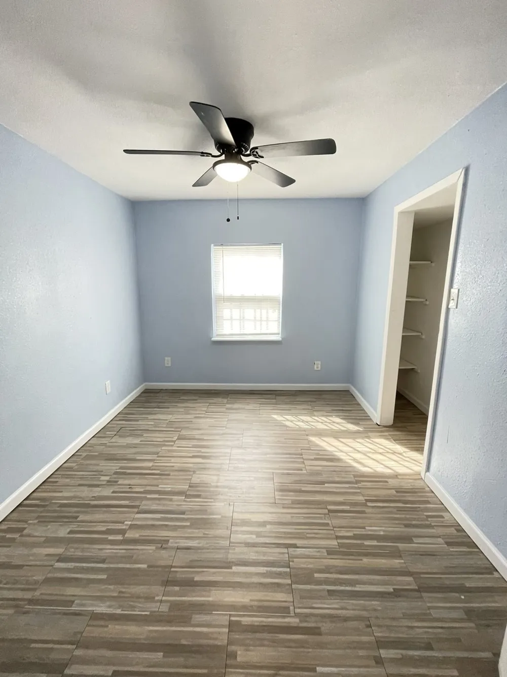 3010 Modree Avenue Dallas, TX 75216