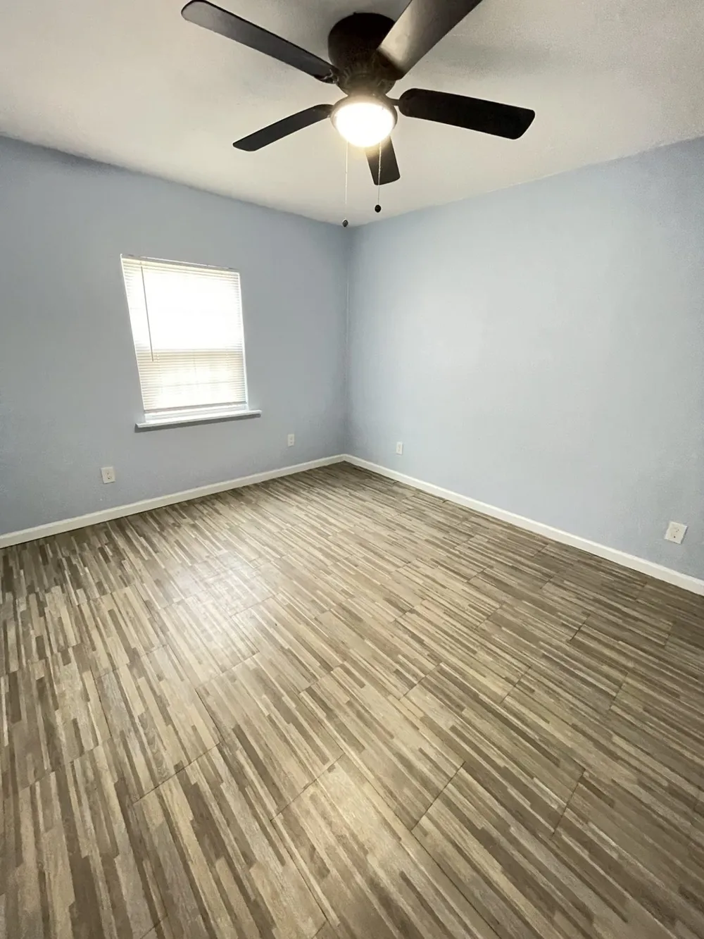 3010 Modree Avenue Dallas, TX 75216