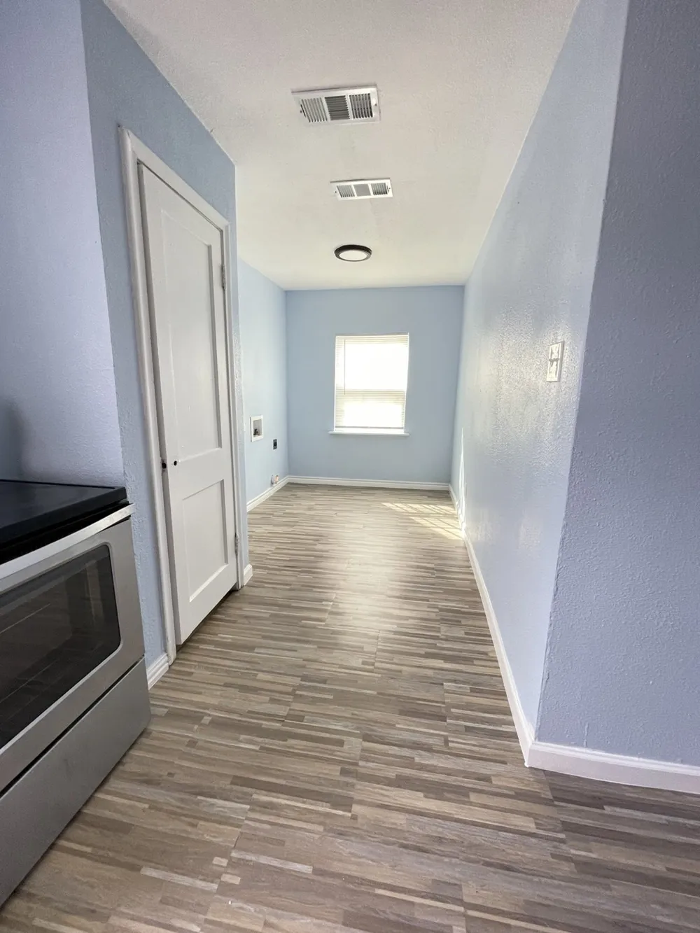 3010 Modree Avenue Dallas, TX 75216