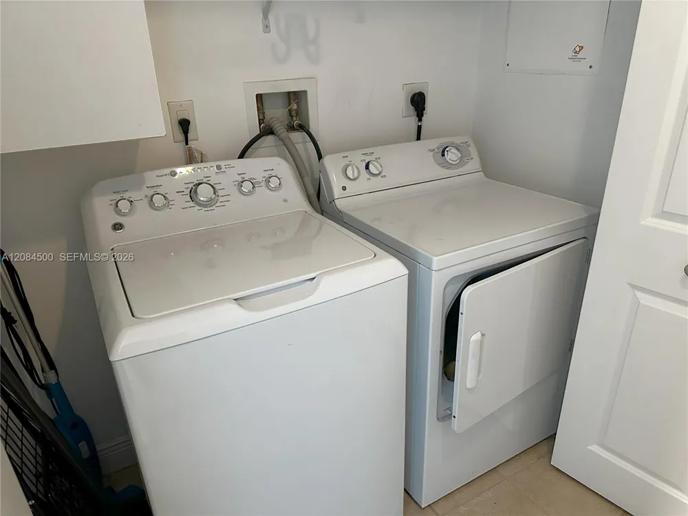 1250 E Miami Ave #2408 Miami, FL 33130