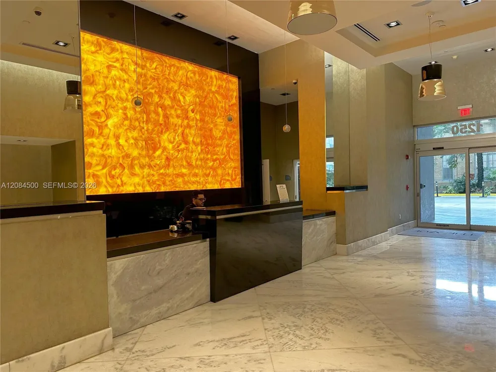 1250 E Miami Ave #2408 Miami, FL 33130
