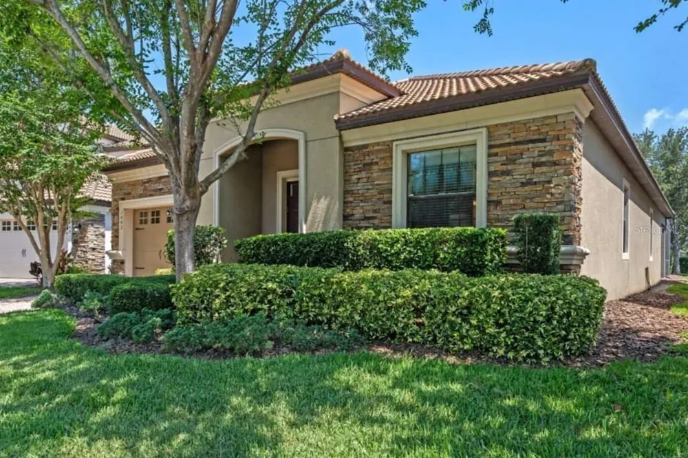 1442 MOON VALLEY DRIVE Davenport, FL 33896