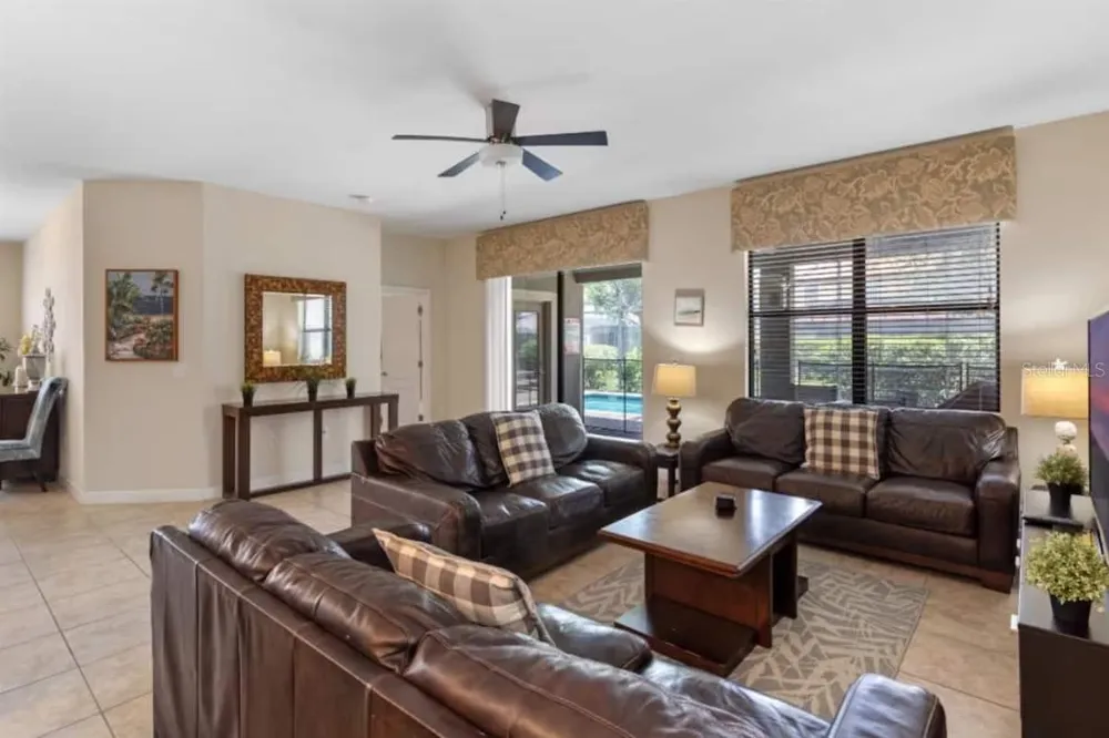1442 MOON VALLEY DRIVE Davenport, FL 33896