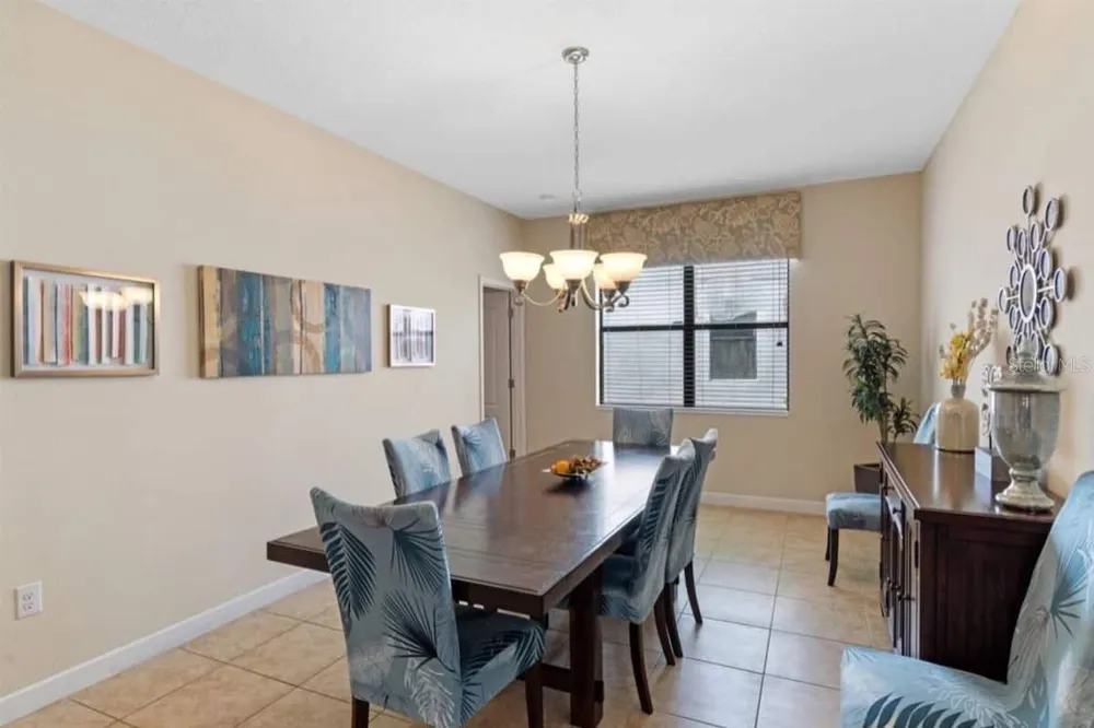 1442 MOON VALLEY DRIVE Davenport, FL 33896