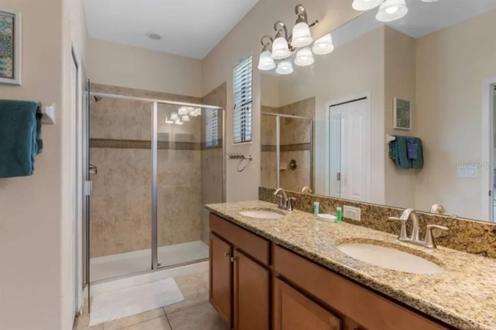 1442 MOON VALLEY DRIVE Davenport, FL 33896