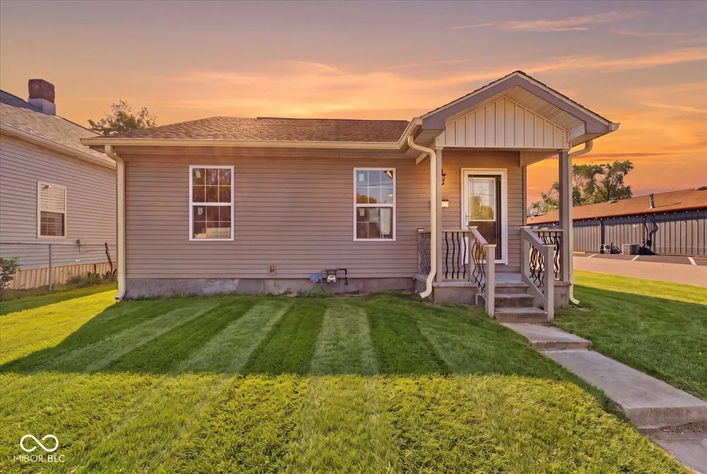 858 Miller Avenue Shelbyville, IN 46176