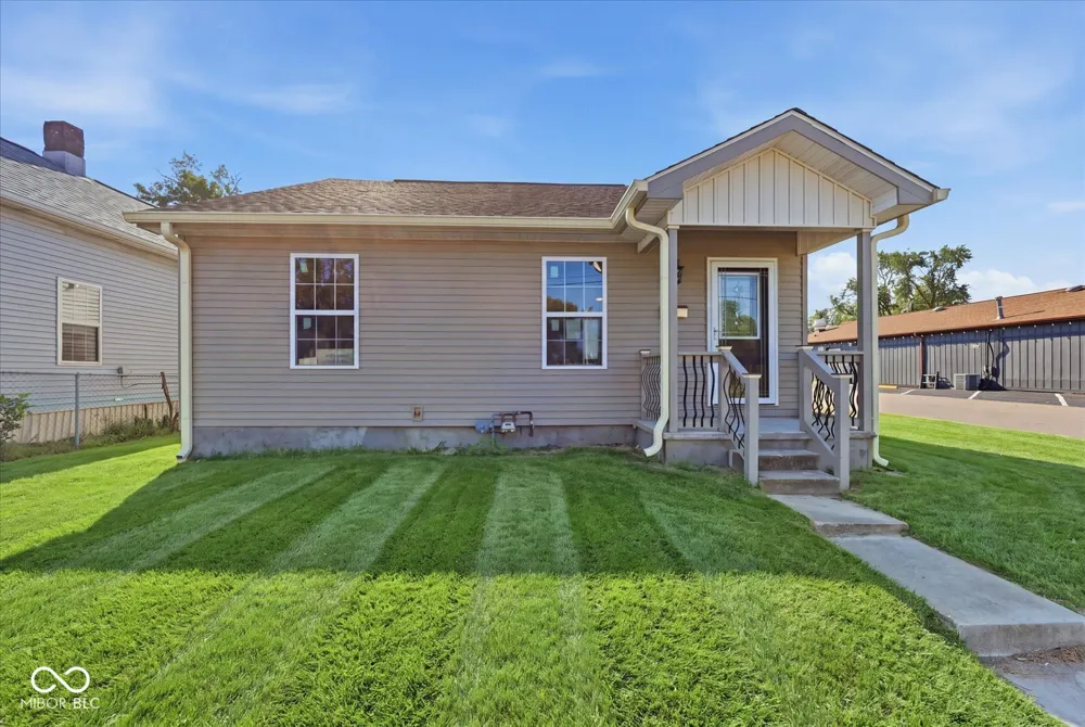 858 Miller Avenue Shelbyville, IN 46176