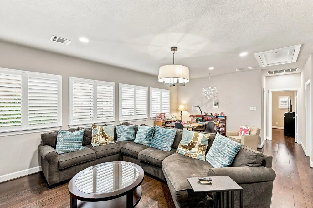 5441 Caine Road Richardson, TX 75082