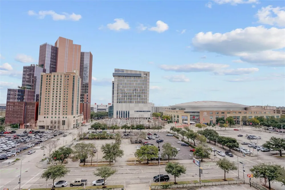 1211 Caroline Street #1608 Houston, TX 77002