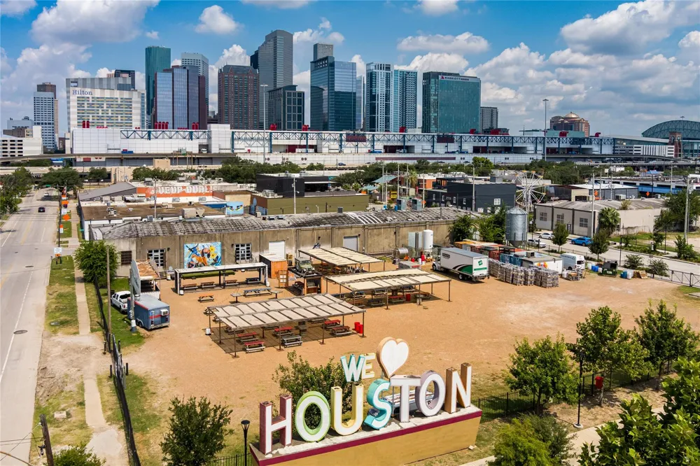 1211 Caroline Street #1608 Houston, TX 77002