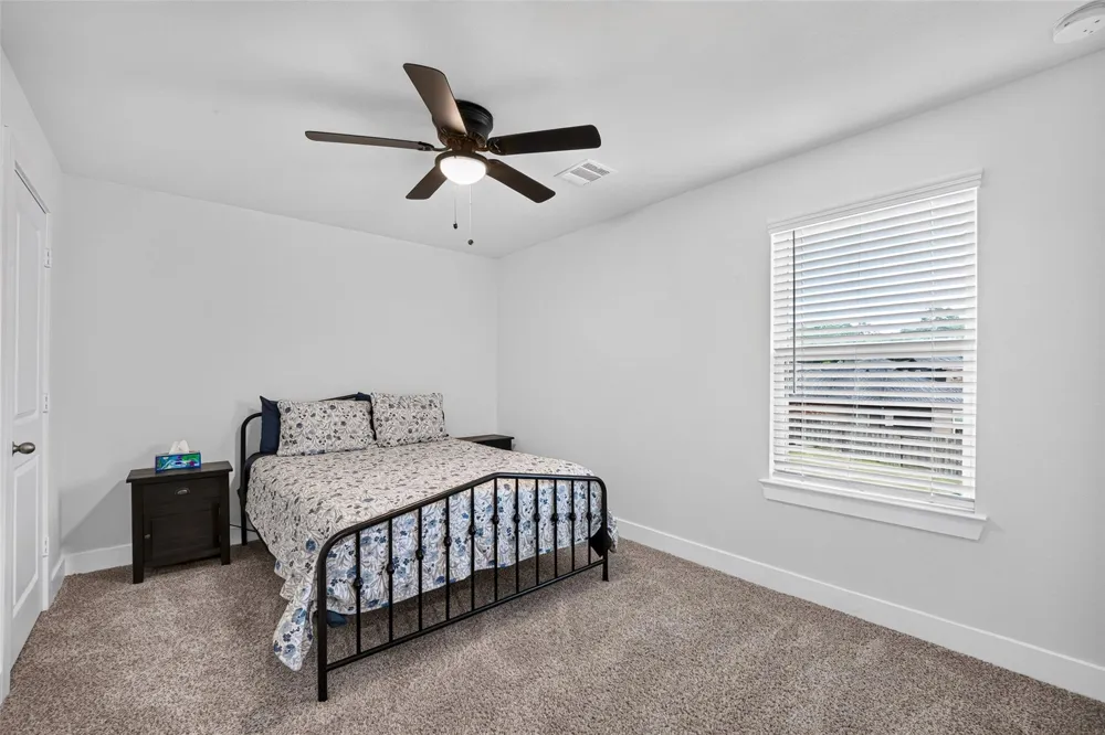 935 Alaska Cedar Drive Crosby, TX 77532