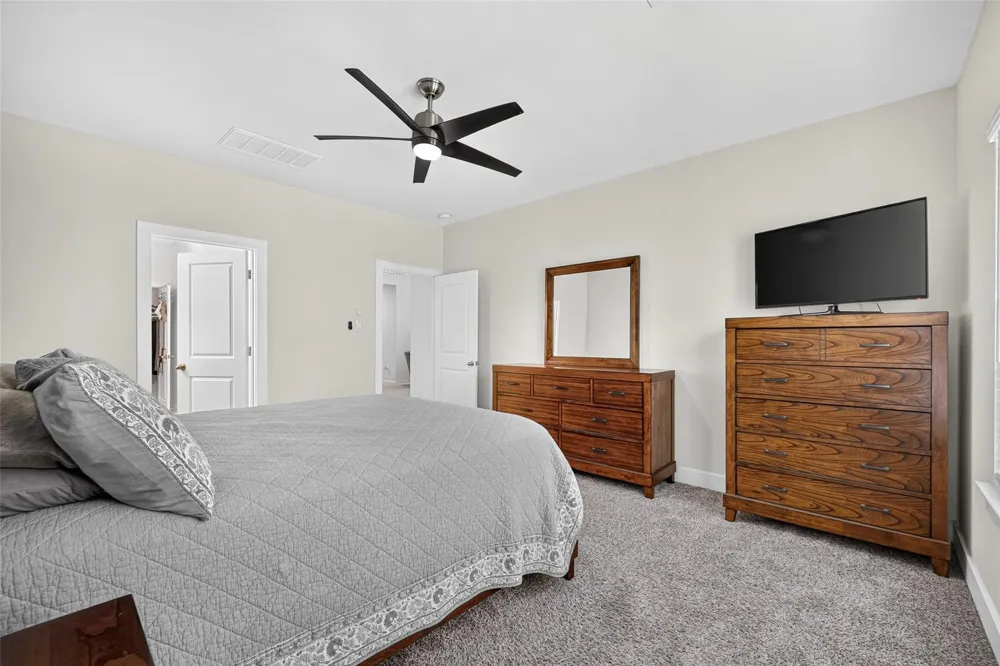 935 Alaska Cedar Drive Crosby, TX 77532
