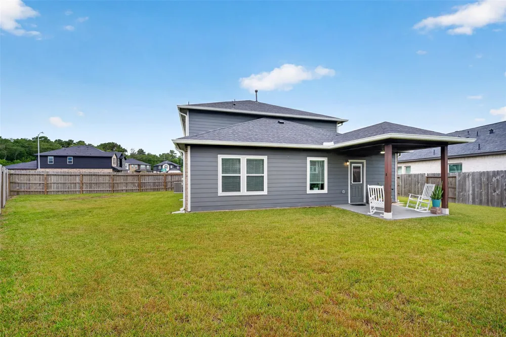 935 Alaska Cedar Drive Crosby, TX 77532