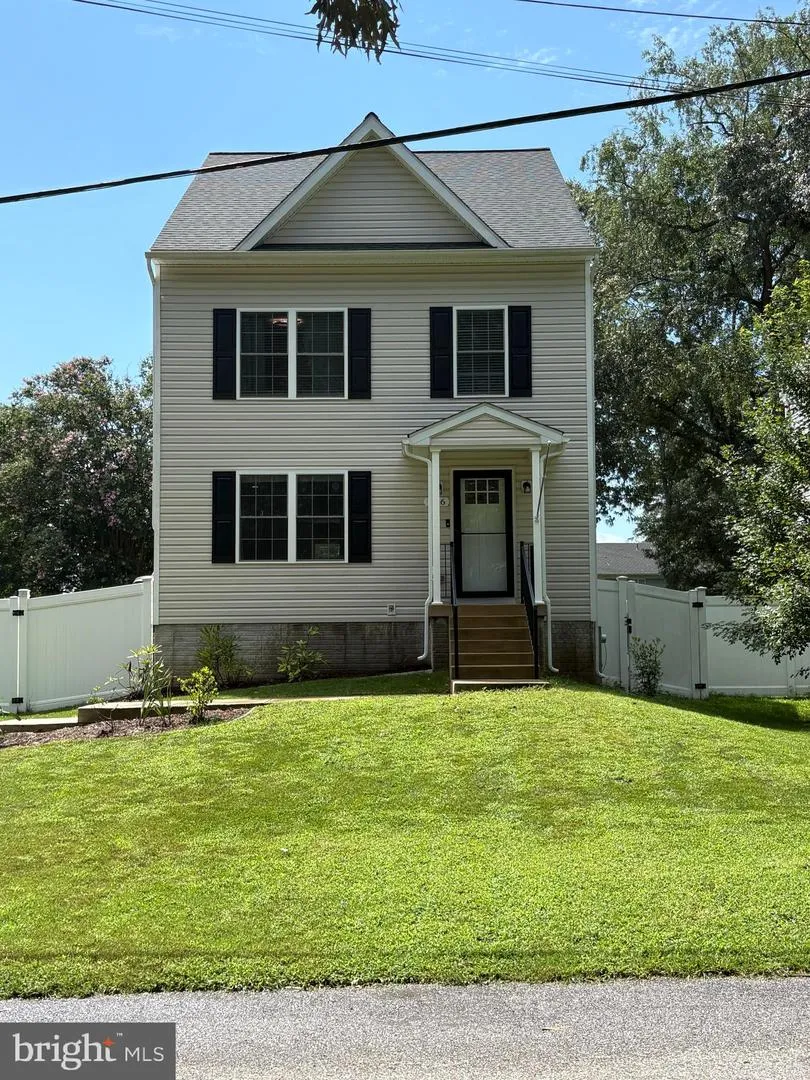 556 SUNSET KNOLL ROAD Pasadena, MD 21122