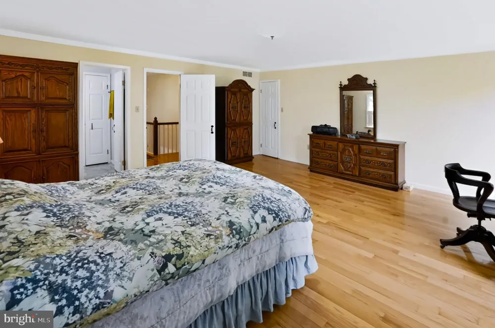 83 FLINT RIDGE DRIVE Reading, PA 19607