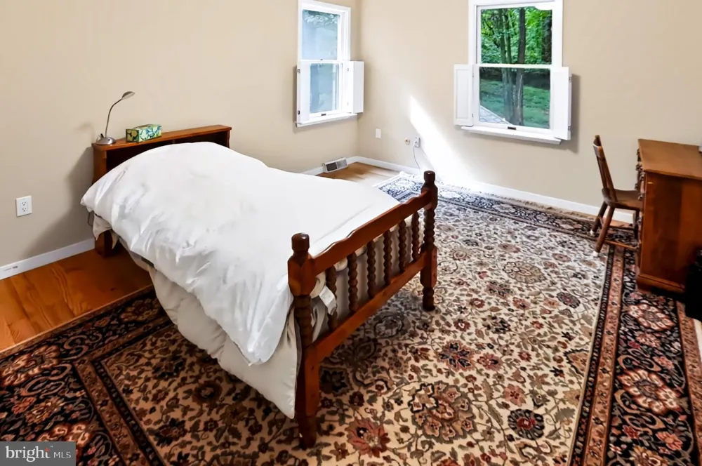 83 FLINT RIDGE DRIVE Reading, PA 19607