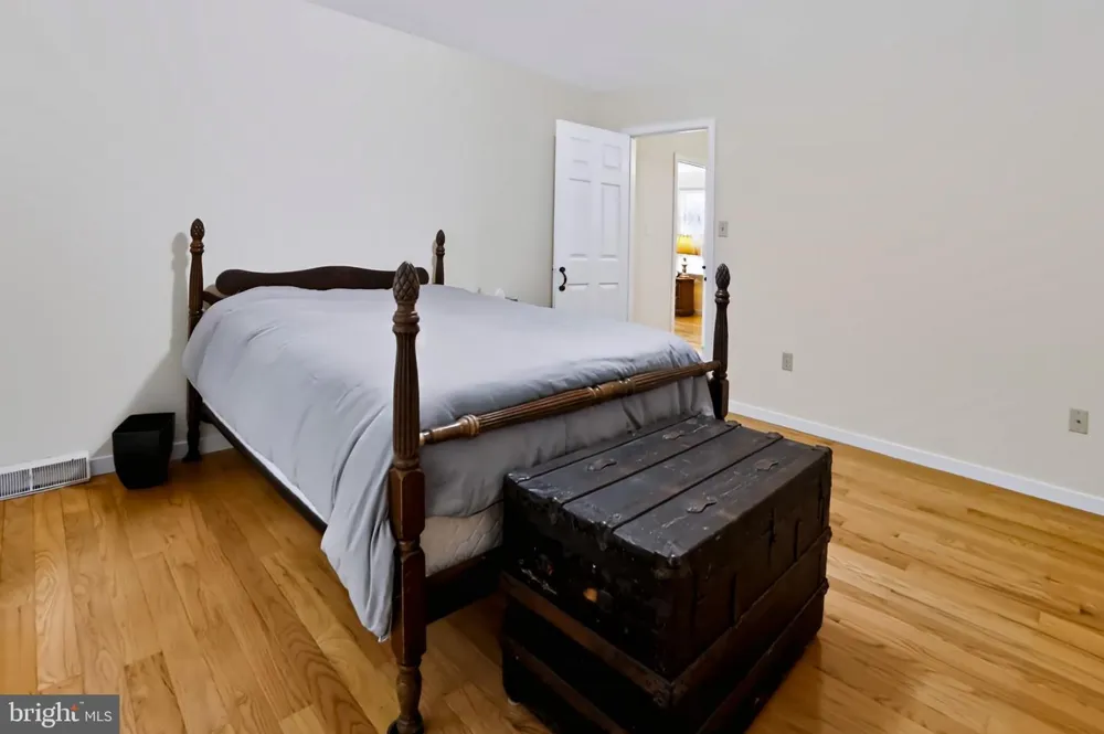83 FLINT RIDGE DRIVE Reading, PA 19607