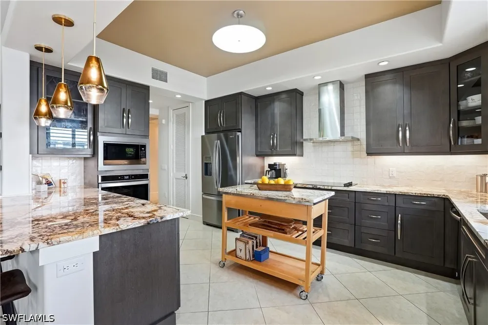Avellino Isles Circle #101 Naples, FL 34119