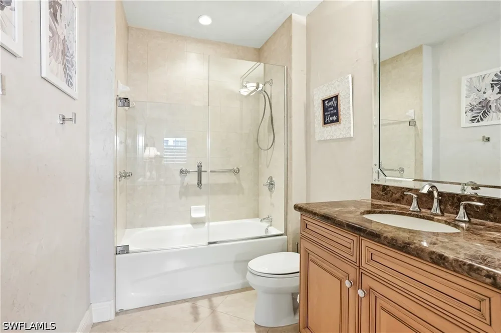 Avellino Isles Circle #101 Naples, FL 34119