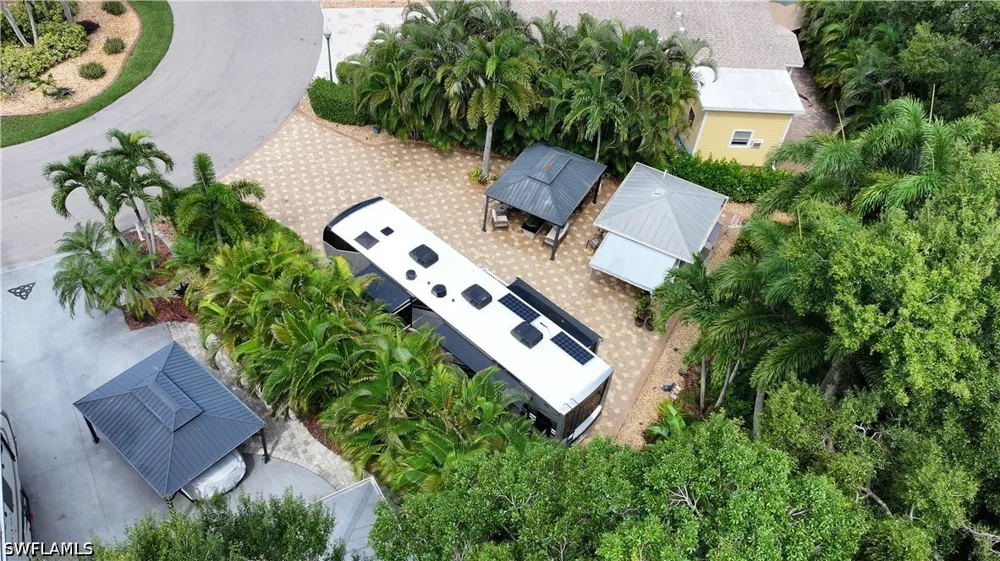 Maplewood Court Fort Myers, FL 33905