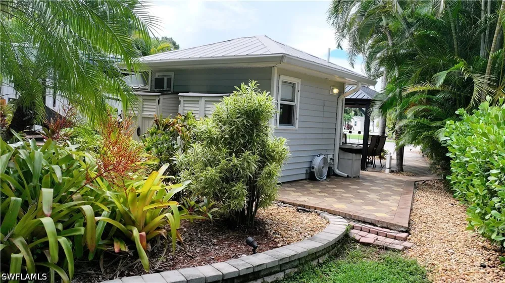 Maplewood Court Fort Myers, FL 33905