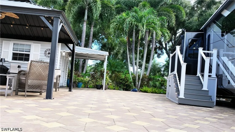 Maplewood Court Fort Myers, FL 33905