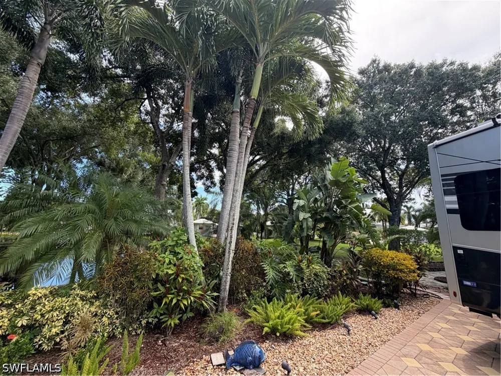 Maplewood Court Fort Myers, FL 33905