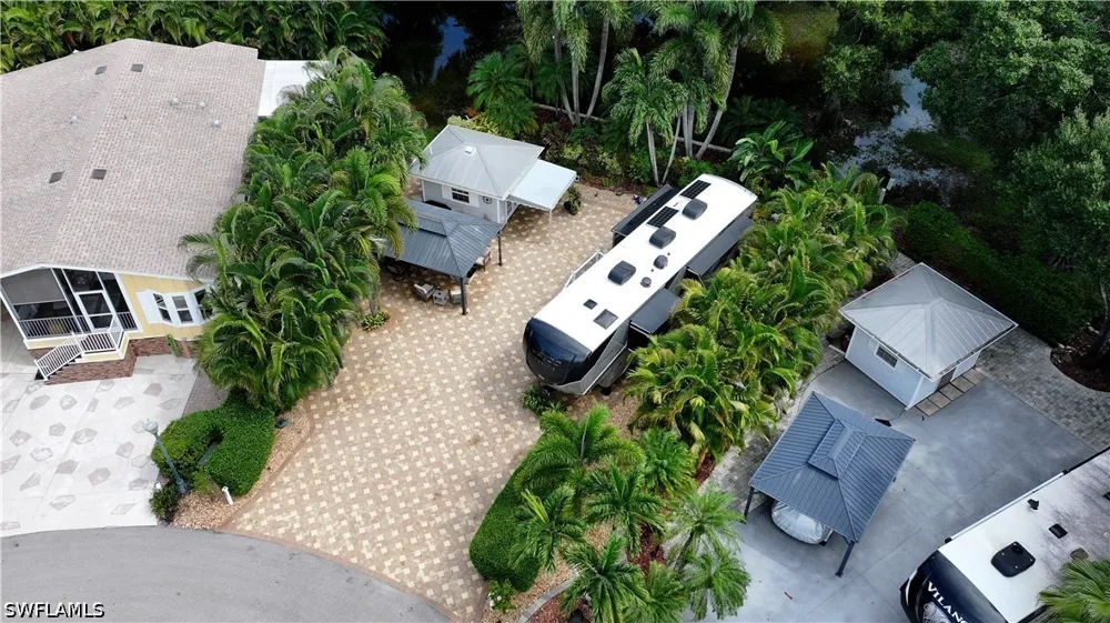 Maplewood Court Fort Myers, FL 33905