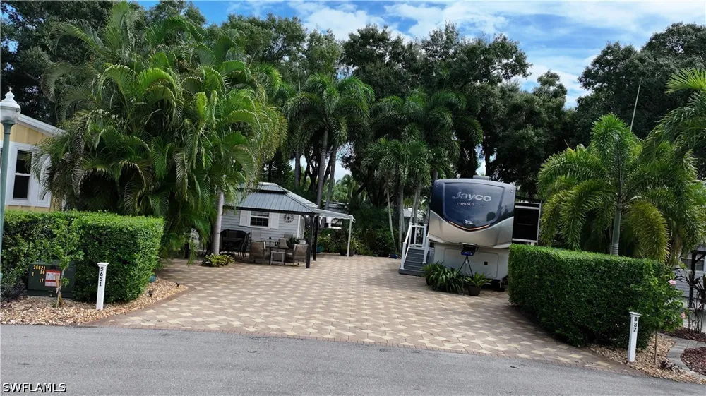 Maplewood Court Fort Myers, FL 33905