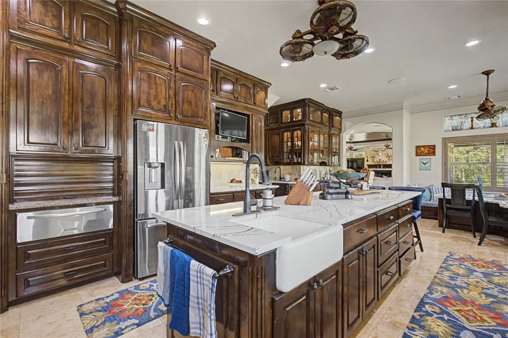 3233 State Highway 19 Trinity, TX 75862