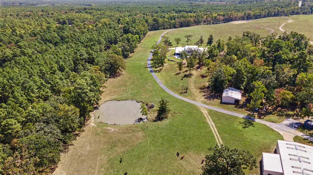 3233 State Highway 19 Trinity, TX 75862