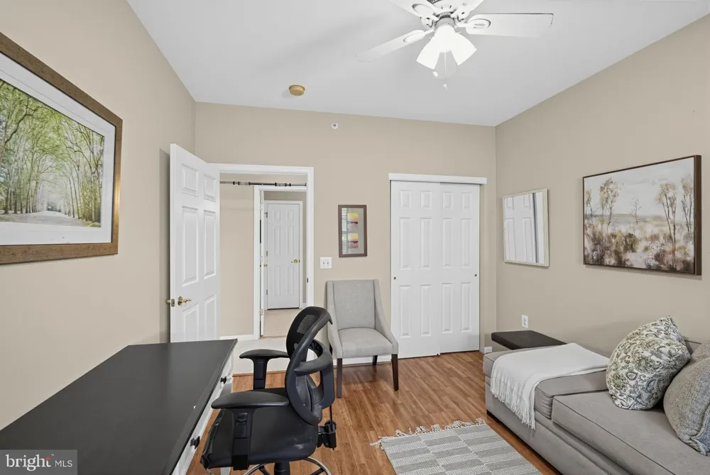 2106 KNOX #2106 Warwick, PA 18974