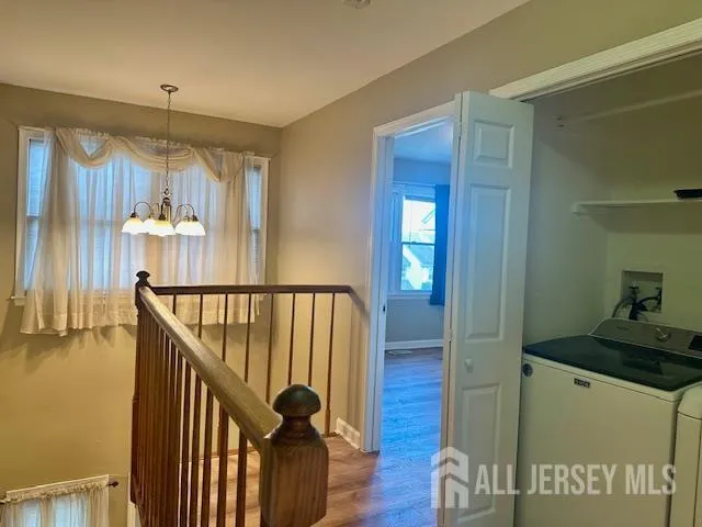 7 Heritage Square Sayreville, NJ 08872