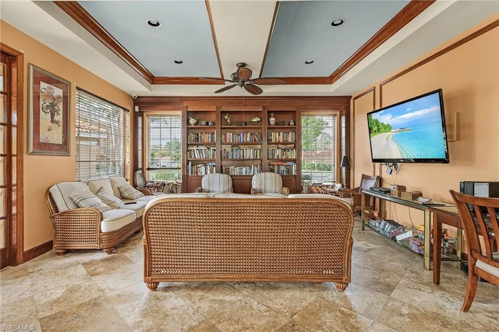 1180 Wildwood Lakes Boulevard #208 Naples, FL 34104