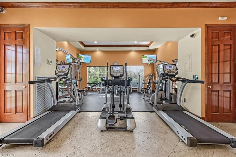1180 Wildwood Lakes Boulevard #208 Naples, FL 34104