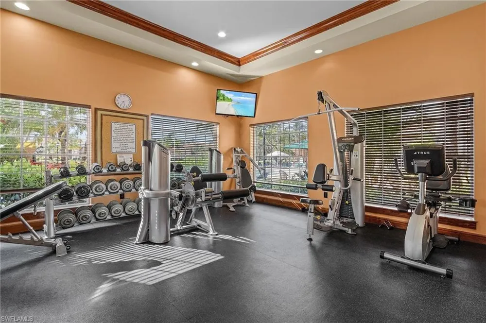1180 Wildwood Lakes Boulevard #208 Naples, FL 34104