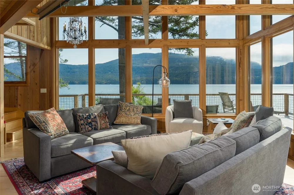122 Lohman Lane Orcas Island, WA 98245