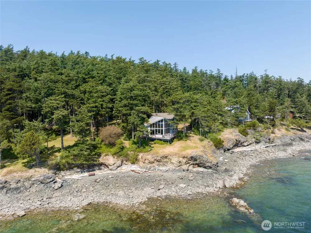 122 Lohman Lane Orcas Island, WA 98245
