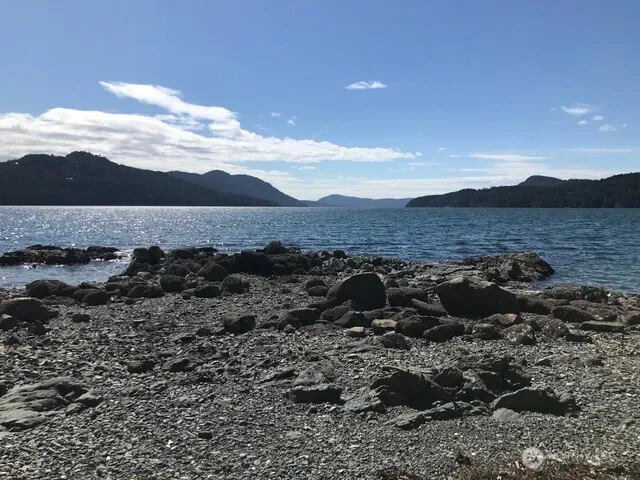 122 Lohman Lane Orcas Island, WA 98245
