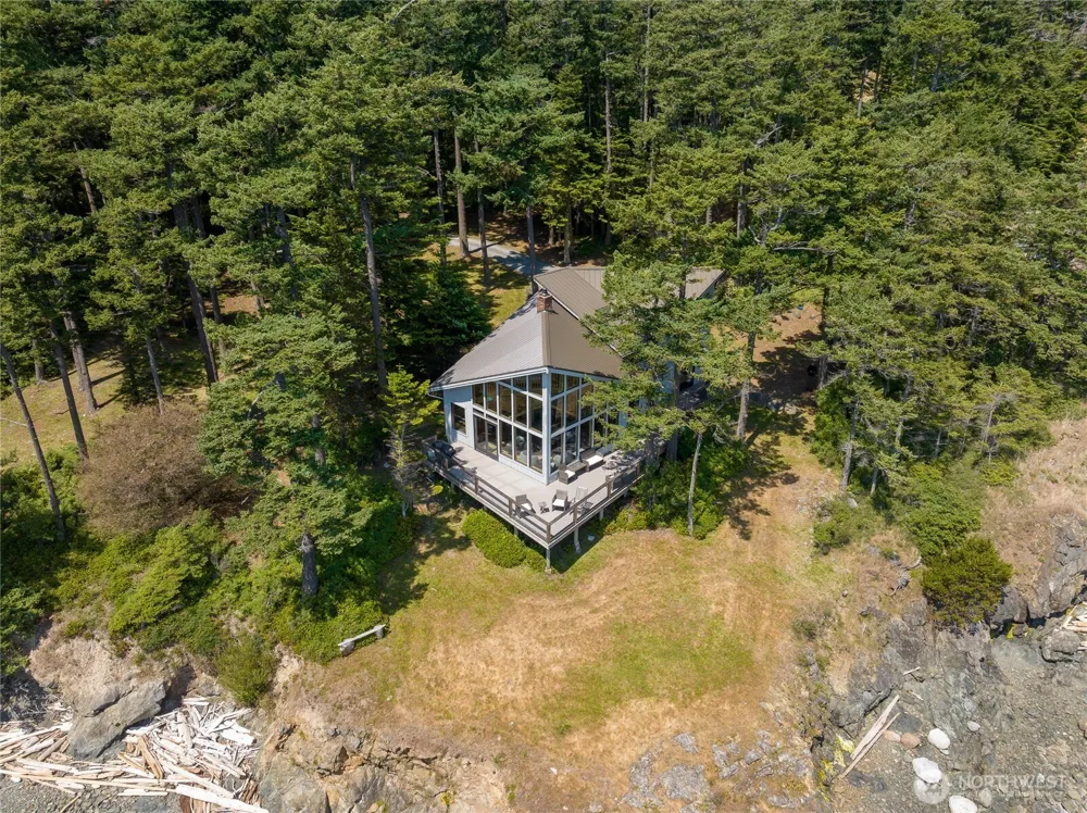 122 Lohman Lane Orcas Island, WA 98245
