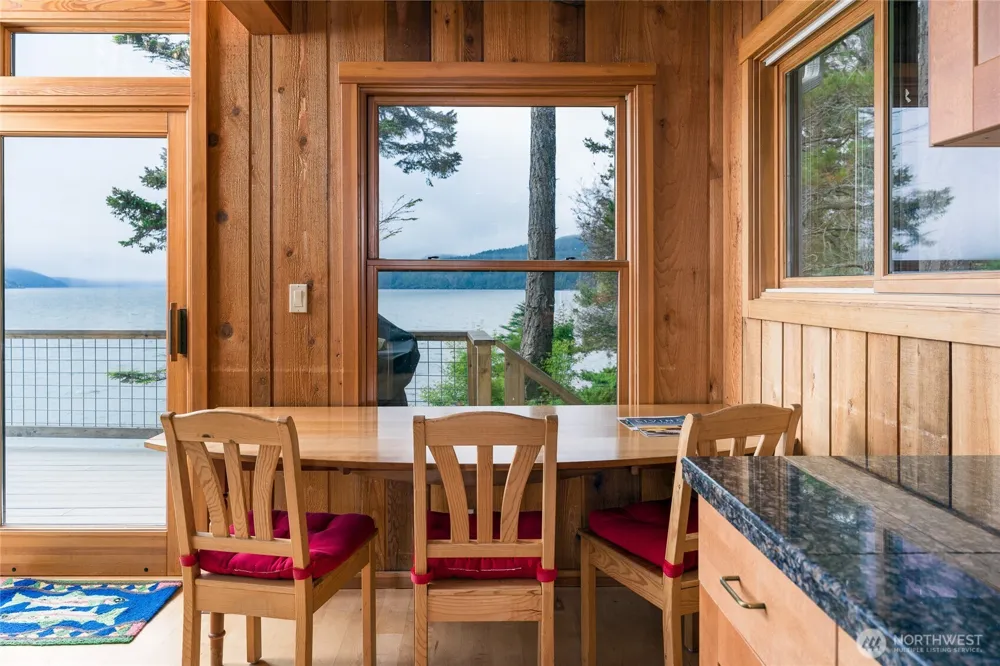 122 Lohman Lane Orcas Island, WA 98245