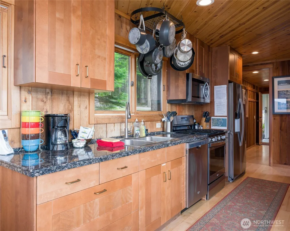 122 Lohman Lane Orcas Island, WA 98245