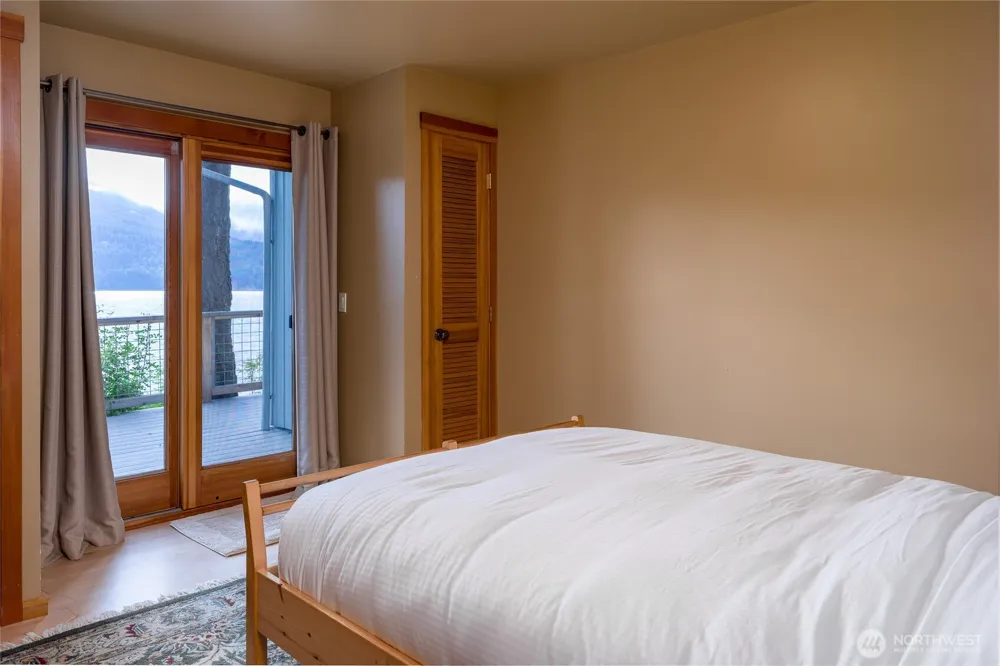 122 Lohman Lane Orcas Island, WA 98245