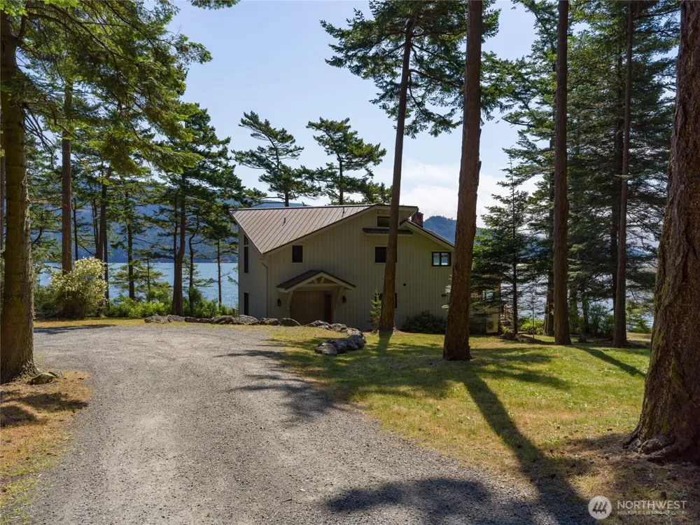 122 Lohman Lane Orcas Island, WA 98245