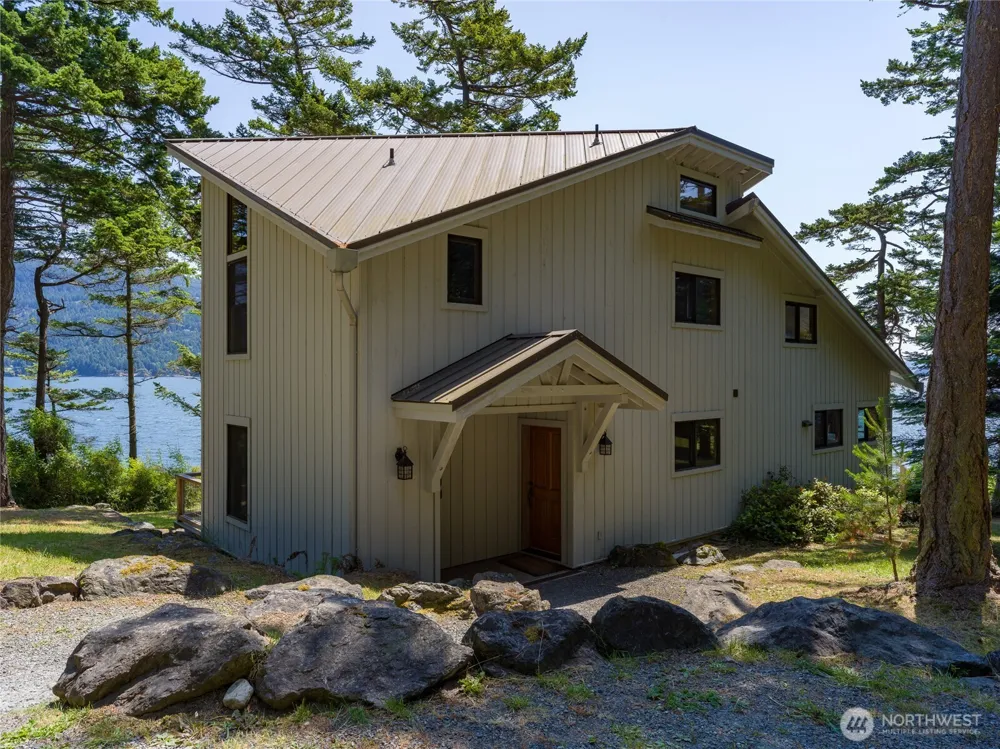 122 Lohman Lane Orcas Island, WA 98245