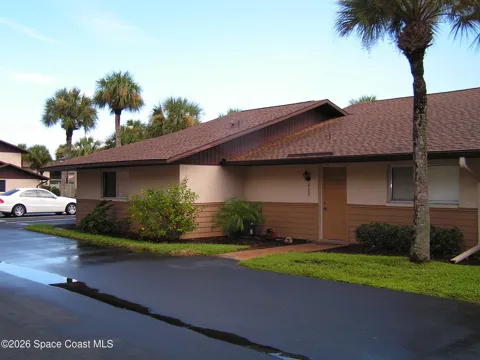 935 Prosperity Place NE #803