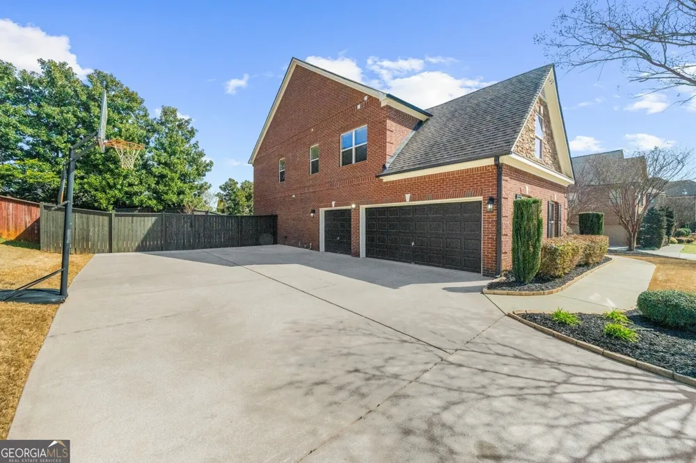 5050 Savannah RUN Cumming, GA 30040