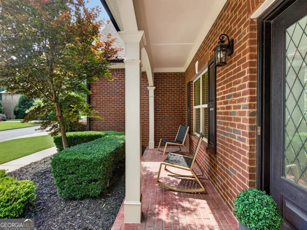 5050 Savannah RUN Cumming, GA 30040
